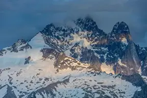 Mont Blanc Massif Prints: 2ymgny6