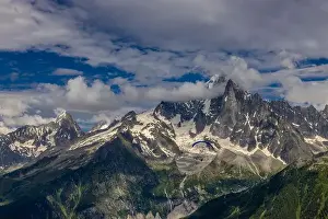 Mont Blanc Massif Prints: 2ymh80n