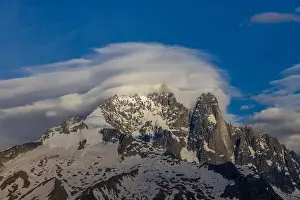 Chamonix Prints: 2ymhpw8