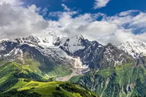 Chamonix Prints: 2ymn77p