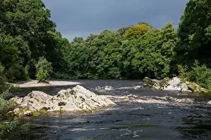 Flowing Water Prints: 2ytfjdc