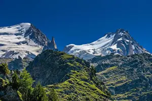 Alps Mountains Prints: 2yykawj