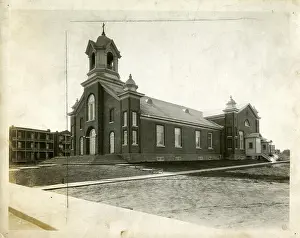 Sacrament Prints: 337 Église Très Saint-Sacrement de Trois-Rivières BAnQ P748S1P2111