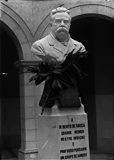 Educator Prints: 57 Busto de Manuel Bento de Sousa