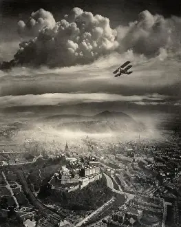 Alfred Prints: Aerial photo of Edinburgh, taken by Alfred Buckham in 1920