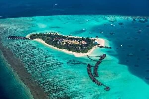 Images Dated 10th December 2015: Aerial view on Maldives island