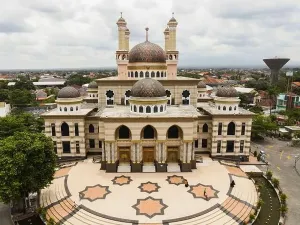 Central Java Prints: Aerial view of the mosque in Klaten