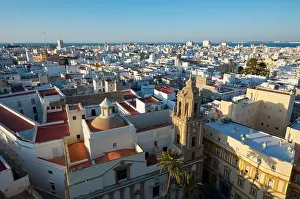 Santiago Prints: aerial view of the old town of Cadiz