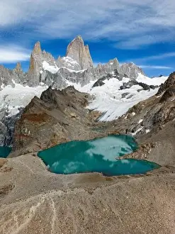 Aerial view of the stunning Laguna de los Tres with its turquoise waters surrounded by Mount Fitz Roy