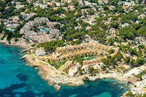 Living Prints: Aerial view, village view with Club Monte de Oro residential complex and Valle Doroado residential complex