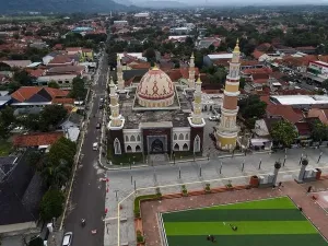 Masjid Prints: Agung Al-imam Mosque panorama view Largest Mosque in Majalengka