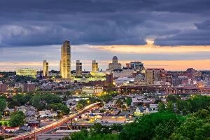 Images Dated 4th October 2016: Albany, New York City, USA Skyline