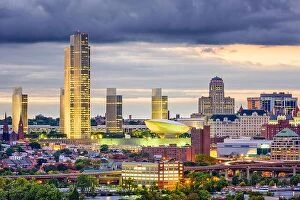 Images Dated 4th October 2016: Albany, New York, USA downtown skyline