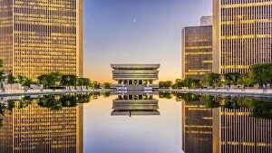 Images Dated 5th October 2016: Albany, New York, USA at Empire State Plaza at dusk