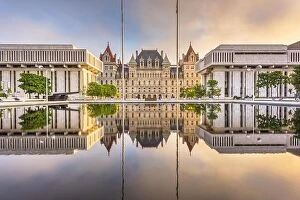 Images Dated 5th October 2016: Albany, New York, USA at the New York State Capitol at dusk