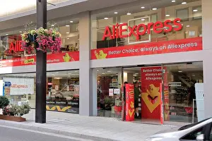 Customer Prints: AliExpress store in Avinguda Meritxell
