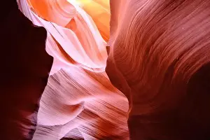 amazing curves at Lower Antelope Canyon, Arizona, United states