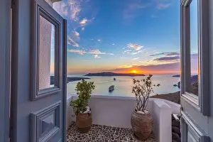 Fira Prints: Amazing travel background, Santorini urban landscape