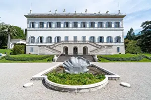 Como Lake Prints: Amazing view of Villa Melzi in Bellagio - Como lake in Italy