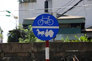 Traction Prints: Animal drawn, for vehicles pulled by animals