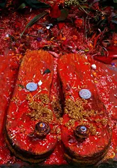 Apart from being India's oldest form of footwear Paduka can also referto the foot prints of Hindu gods such as Vishnu