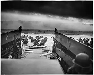Forties Prints: Archive image of D-Day landings 6 June 1944