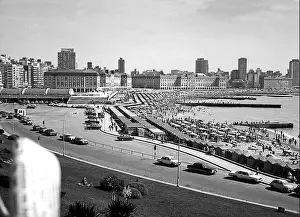 Dictator Prints: ARG 258B Mar Del Plata Argentina 1973 casino and beach scene with lots of cars
