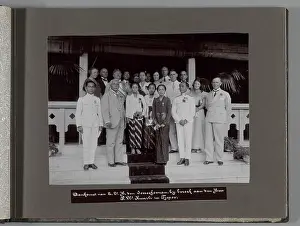 Headwear Prints: Arrival of the ZVH Susuhunan, to visit Mr