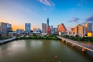 Images Dated 20th May 2016: Austin, Texas, USA downtown city skyline on the Colorado River at dusk