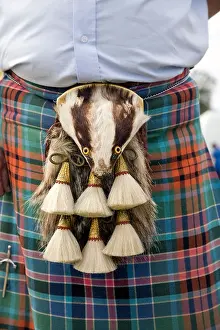 Clasp Prints: Badger animal Fur Sporran worn with kilt - Aboyne Scottish Highland Games