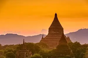 Bagan, Myanmar temples in the Archaeological Zone at dusk