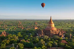 Bagan Prints: Balloon over Bagan Sunrise