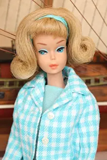 Day Off Prints: Barbie #1070 Sidepart American Girl (1965-1966) in #1637 Outdoor Life (1965)