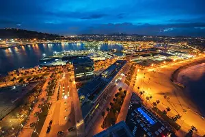 Yachting Prints: Barcelona city and cruise port