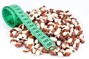 Measuring Prints: Bean with a tape measure