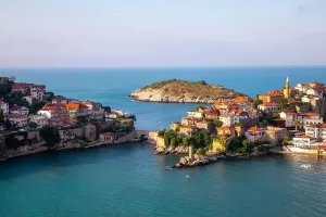 Big Rocky Prints: Beautiful cityscape on the mountains over Black-sea