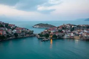 Big Rocky Prints: Beautiful cityscape on the mountains over Black-sea