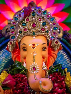 Immersion Prints: Beautiful statue of Lord Ganesha
