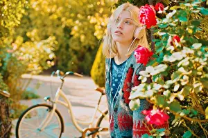 Beautiful Woman Prints: Beautiful stylish woman in autumn outfit enjoy in fall park