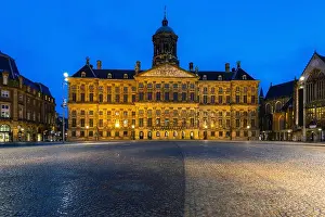 Europe Street Prints: Beautiful winter view of the Royal Palace on the dam square in Amsterdam, the Netherlands