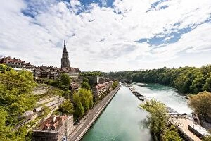 Images Dated 10th May 2016: Bern city along Aare river in Bern, Switzerland