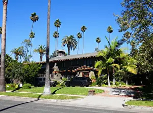 Composer Prints: Beverly Hills, California, USA 12th September 2021 A general view of atmosphere of Actor Edward Gardner
