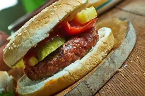 Melted Prints: Bicky Burger - unique Belgian hamburger that is also popular in the Netherlands