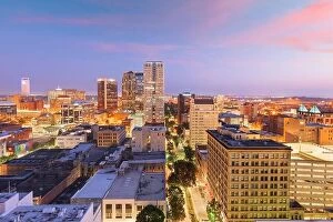 Images Dated 20th August 2017: Birmingham, Alabama, USA downtown city skyline from above at twilight