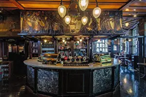 Nouveau Prints: The Blackfriar Pub interior, Blackfriars, London, England