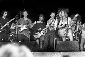 Playing Prints: BLUE AEROPLANES, PYRAMID STAGE