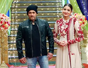 Hindi Prints: Bollywood actors Salman Khan