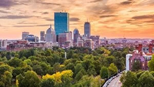 Images Dated 16th October 2016: Boston, Massachusetts, USA downtown skyline over the park