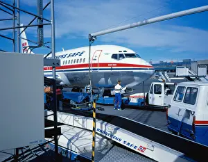 Tarmac Prints: Braathens SAFE Boeing 737 being moved by a tractor unit, Oslo, Norway