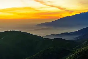 San Bernardino Mountains Prints: Breathtaking sunset view over the San Bernardino Mountains in Rimforest